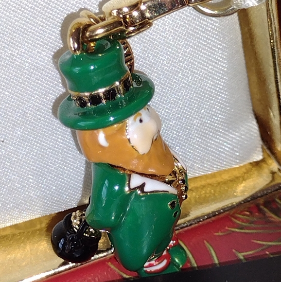 JC Leprechaun Luck of the Irish Charm Try Your Pot of Gold at the End Rainbow 🌈 - Picture 3 of 16